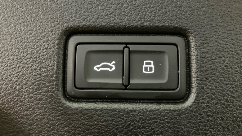 Audi Q5 40 TDI Quattro S Line 5dr S Tronic [C+S] Diesel Estate